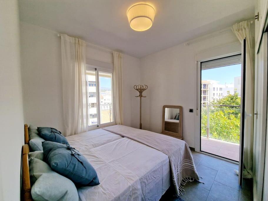 Sunrise On Spain Street Estepona Exterior photo